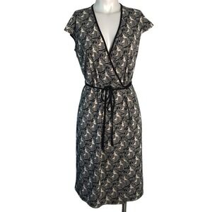 MAX STUDIO BLACK & CREAM GRAPHIC PRINT WRAP DRESS